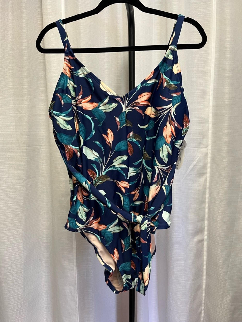 Mynah "Lush Leaves" V-Neck One-Piece NWT | size 18w